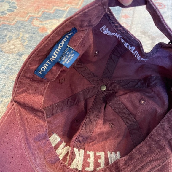 Weekend Hat - Picture 2 of 3